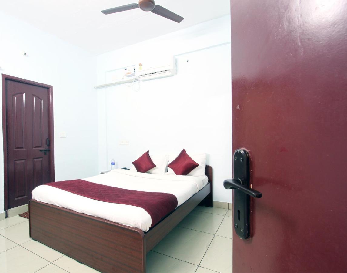 Naadi Family Homestay Thanjavur ภายนอก รูปภาพ