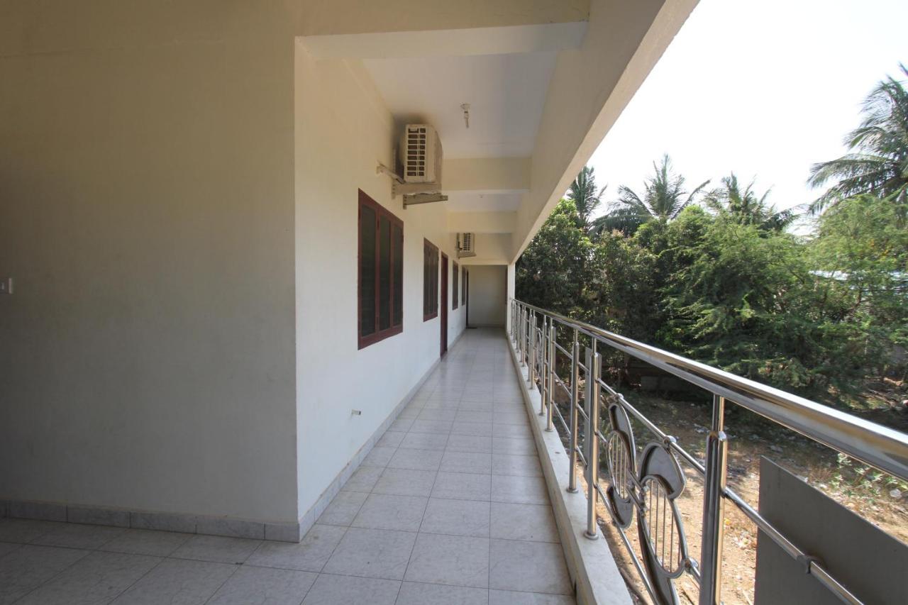 Naadi Family Homestay Thanjavur ภายนอก รูปภาพ