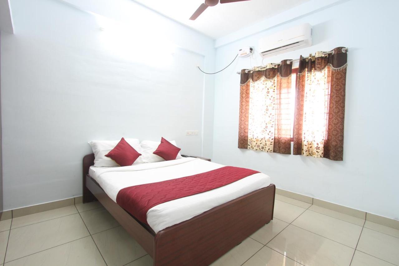 Naadi Family Homestay Thanjavur ภายนอก รูปภาพ