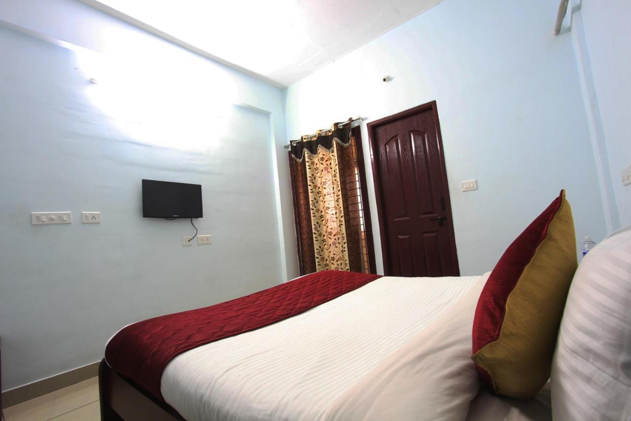Naadi Family Homestay Thanjavur ภายนอก รูปภาพ